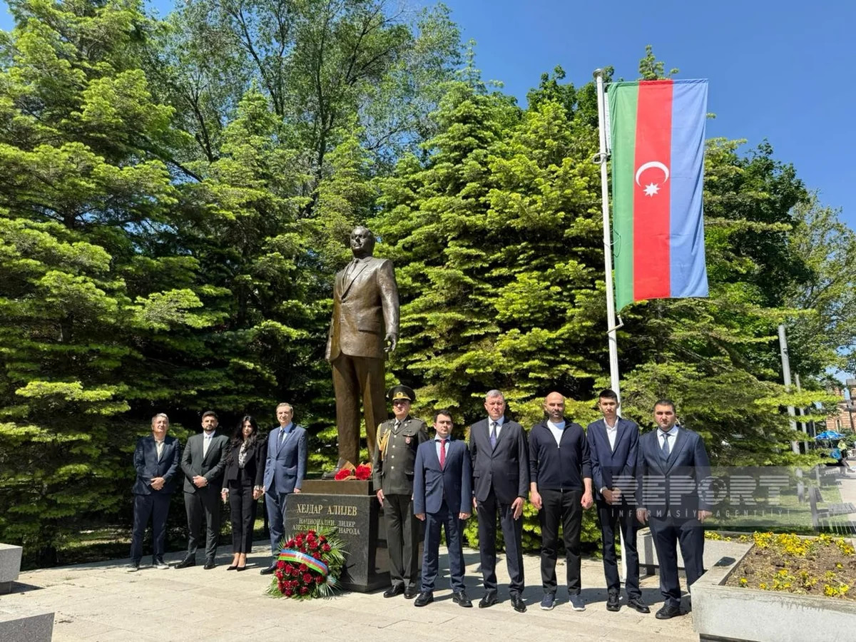 Serbiyada Ümummilli Lider Heydər Əliyevin xatirəsi anılıb