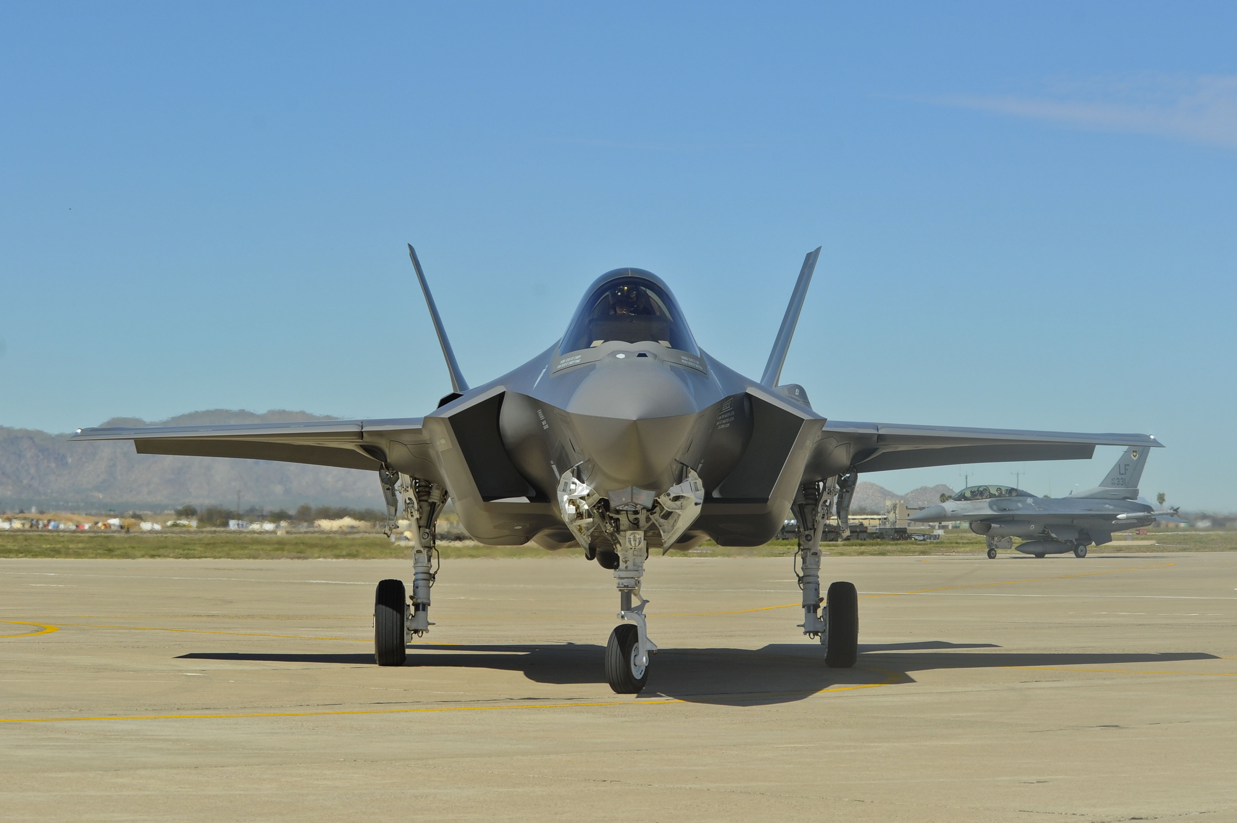 ABŞ-nin F-35-ləri Yaxın Şərqdə ard-arda təcili siqnal verdi