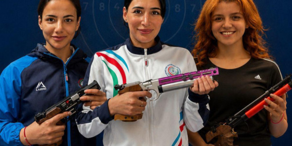 Azərbaycanın qadın atıcıları Avropa çempionatında bürünc medal qazanıblar