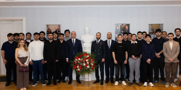 ASAP Ulu Öndər Heydər Əliyevin anadan olmasının 103 illiyi ilə əlaqədar silsilə tədbirlər keçirib