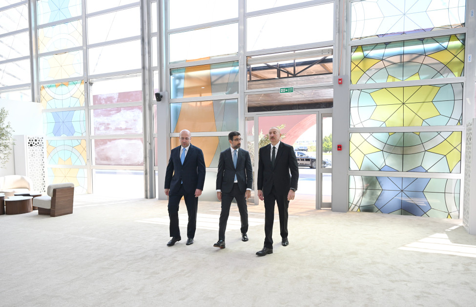 Prezident İlham Əliyev Bakı Olimpiya Stadionunun ərazisində WUF13 ilə bağlı görülən işlərlə tanış olub