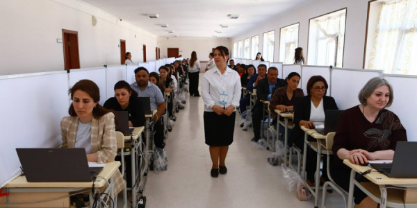 Naxçıvanda sertifikatlaşdırmanın ikinci dövriyyəsi üzrə imtahanlar yekunlaşıb