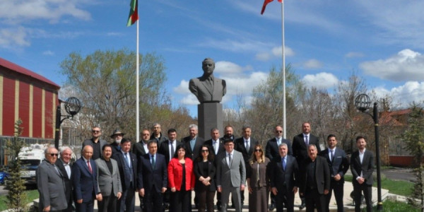 Qarsda Ümummilli Lider Heydər Əliyevin anadan olmasının 103-cü ildönümü qeyd edilib