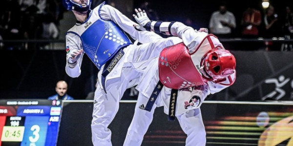 Azərbaycan taekvondoçusu Cavad Ağayev Avropa çempionatında bürünc medal qazanıb