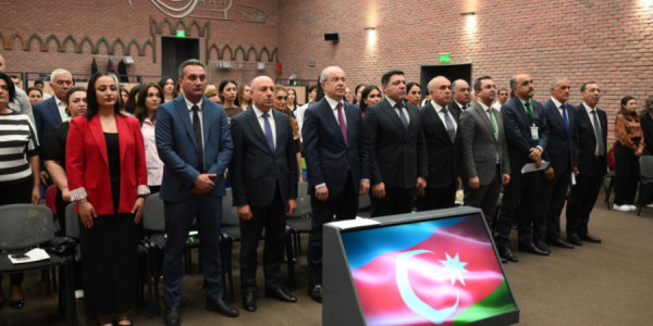 Azərbaycan İdman Akademiyasında “Şəhərsalma və Memarlıq İli”nə həsr olunmuş beynəlxalq simpozium