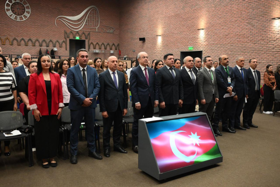 Azərbaycan İdman Akademiyasında “Şəhərsalma və Memarlıq İli”nə həsr olunmuş beynəlxalq simpozium