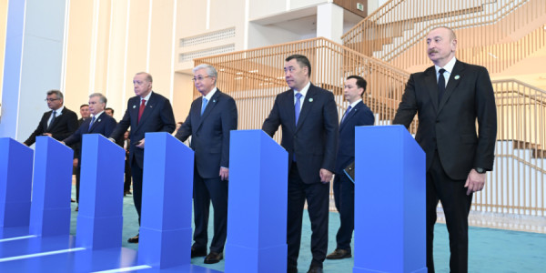 İlham Əliyev Türk Sivilizasiyası Mərkəzinin təməlqoyma mərasimində iştirak edib