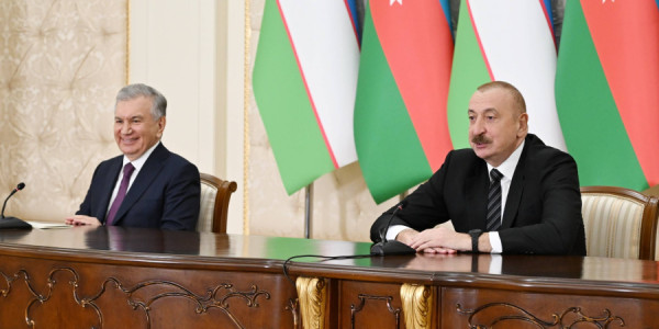 Şavkat Mirziyoyev İlham Əliyevə təşəkkür edib