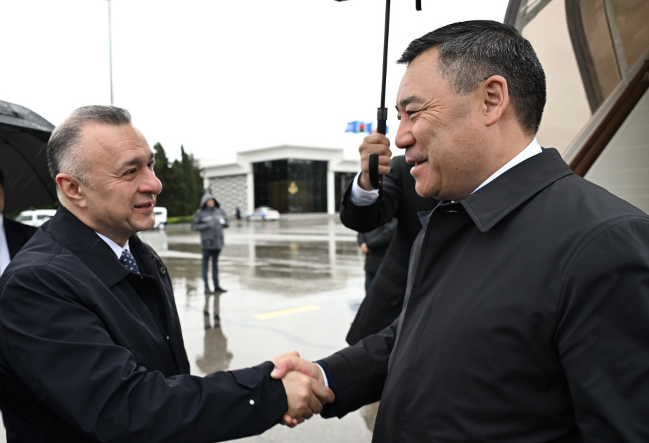 Qırğızıstan Prezidenti Sadır Japarov Azərbaycana səfər edib