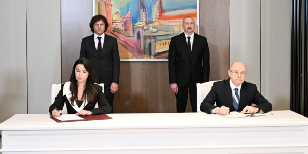 Azərbaycan və Gürcüstan arasında enerji və nəqliyyat sahəsində mühüm sazişlər imzalanıb