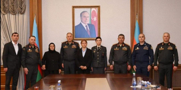 Milli Qəhrəman Pəncəli Teymurovun medalı ailəsinə təqdim olunub