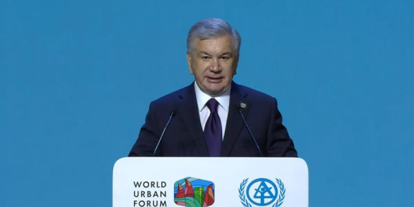 Mirziyoyev WUF13-ün yüksək səviyyədə təşkilinə görə İlham Əliyevə minnətdarlığını bildirib