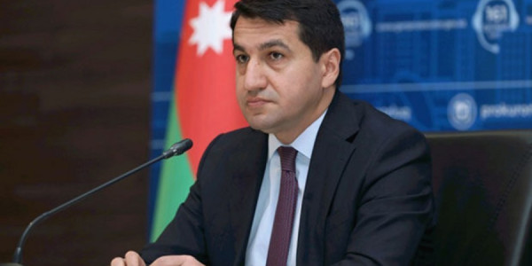 Hikmət Hacıyevdən quru sərhədlərinin açılması ilə bağlı AÇIQLAMA