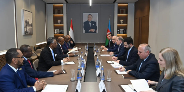 Azərbaycanla Sudan arasında çoxtərəfli əməkdaşlıq müzakirə olunub -