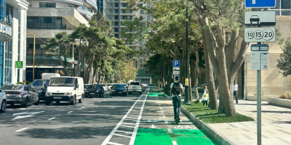 Bakının daha bir prospekt və küçəsində velosiped zolaqları salınıb