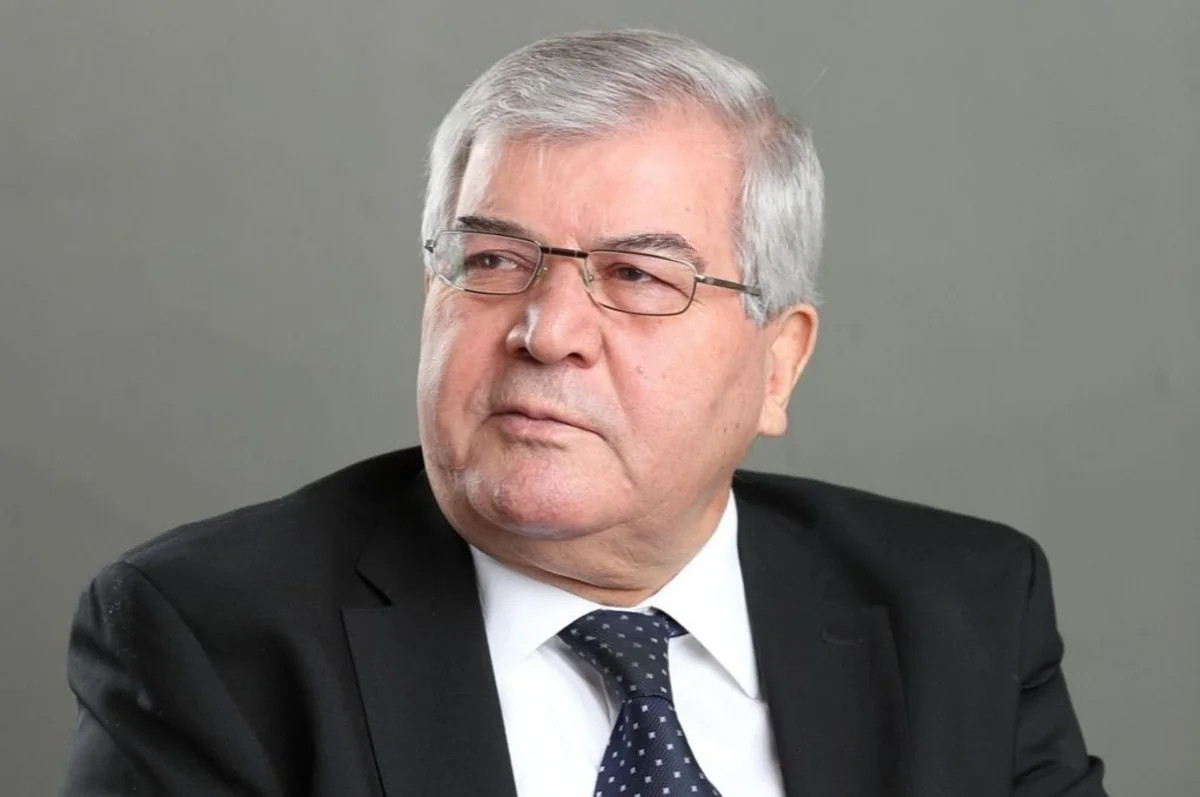 Sözlə milli ruhu yaşadan şair –