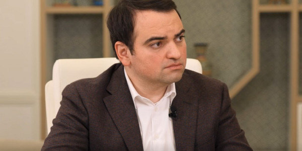 Karapetyan: Başqa ölkənin vətəndaşlığına malik olmamışam