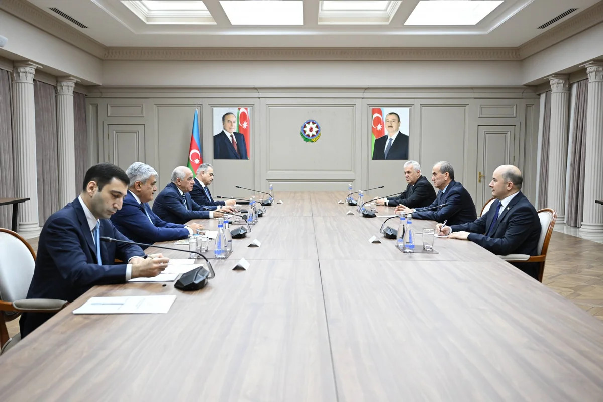 Əli Əsədov Tacikistanın Baş nazirinin müavini ilə ikitərəfli əməkdaşlığı müzakirə edib