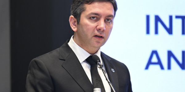 Ərazilər minalardan təmizlənmədən bərpa mümkün deyil –