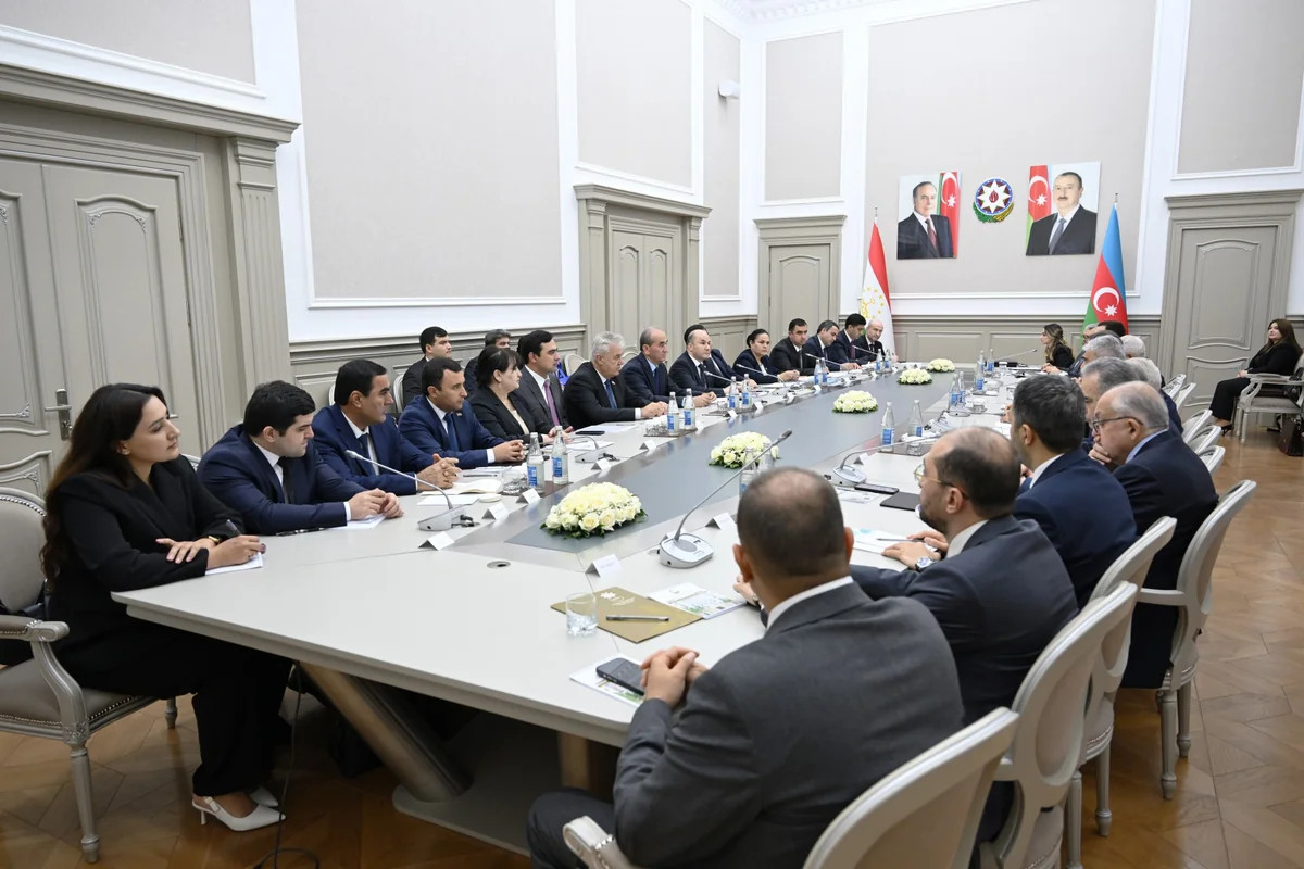 Tacikistan şirkətləri Azərbaycanda yaradılmış biznes mühitindən istifadəyə dəvət olunub