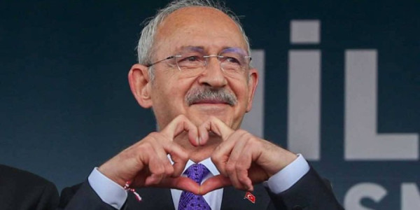 CHP-də böhran: Kılıçdaroğlu yenidən sədr olub