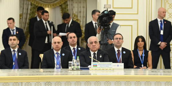 Əli Əsədov Aşqabadda MDB Hökumət Başçıları Şurasının iclasında iştirak edib