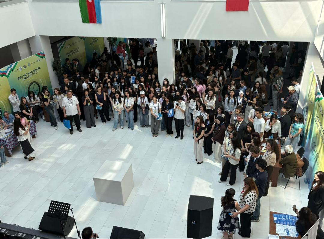 Bakıda Özbəkistan Universitetlərinin III Təhsil Sərgisi keçirilib