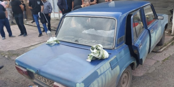 Lənkəranda sürücü sükan arxasında dünyasını dəyişib