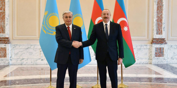 Qazaxıstan Respublikasının Prezidenti İlham Əliyevə təbtik məktubu göndərib