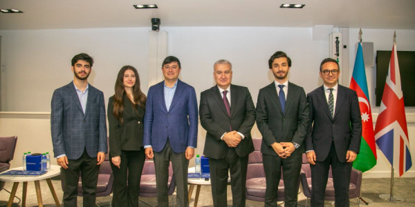Londonda Azərbaycanlı Gənclərin I Forumu keçirilib