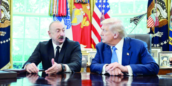 Tramp İlham Əliyevi təbrik edib