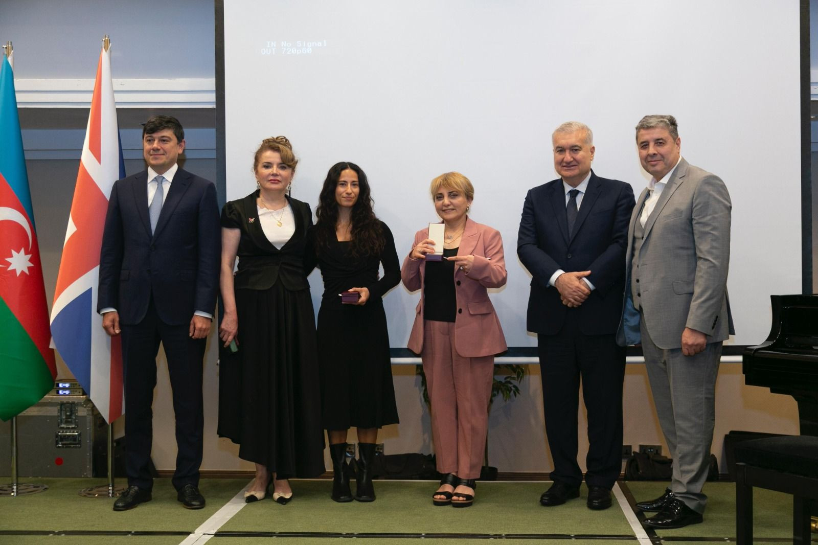 Böyük Britaniyada Azərbaycan icması ilə səmərəli görüş baş tutub