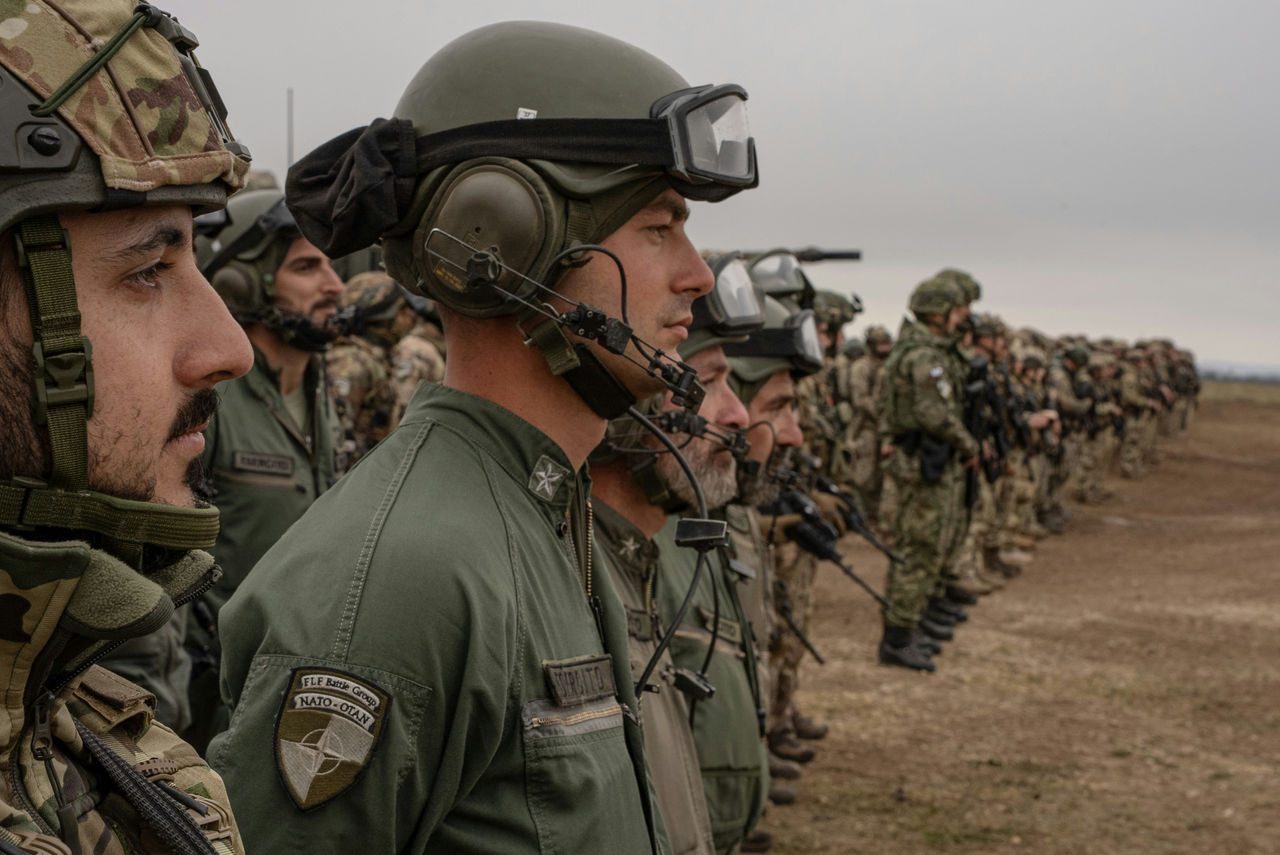 NATO Rusiya və Belarusla sərhədi gücləndirir