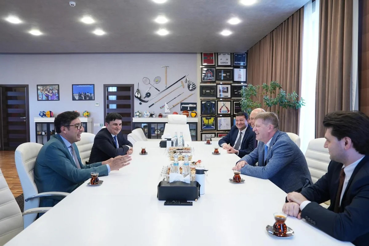 Fərid Qayıbov Miroslav Kroqulets ilə əməkdaşlıq perspektivlərini müzakirə edib