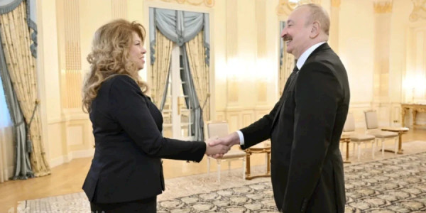 Bolqarıstan Prezidenti İlham Əliyevi Müstəqillik Günü münasibətilə təbrik edib