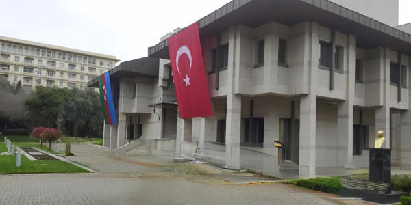 Türkiyə səfirliyi Azərbaycanı Müstəqillik Günü münasibətilə təbrik edib