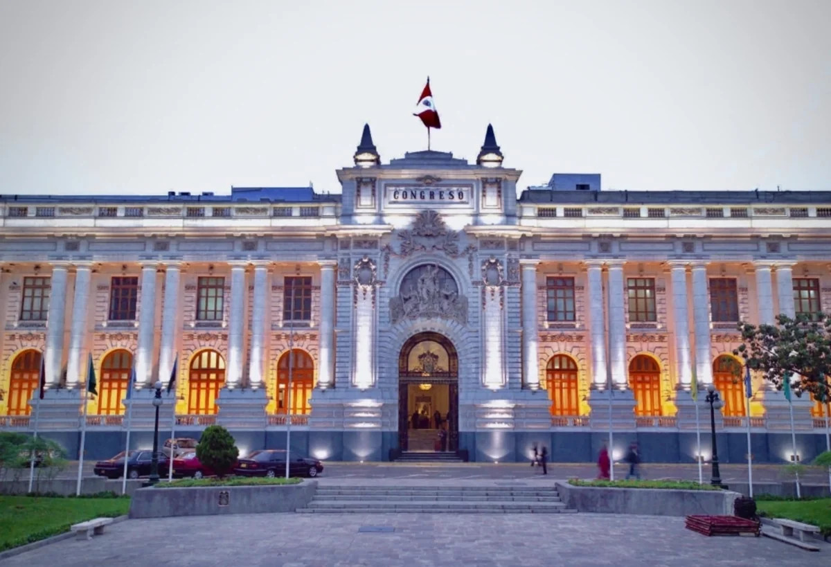 Peru Konqresi dünya azərbaycanlılarını Müstəqillik Günü münasibətilə təbrik edib