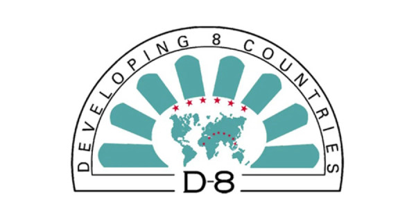D-8: Azərbaycan uzaqgörən liderin rəhbərliyi altında yeni zirvələr fəth etməyə davam edir