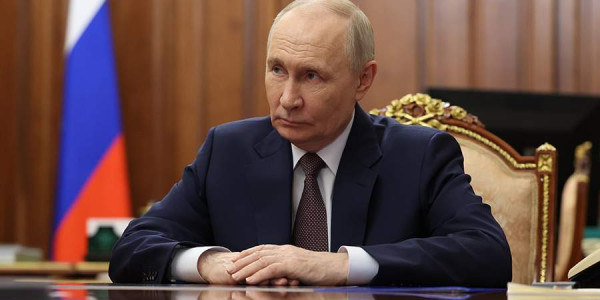 Putin Rusiya dronunun Ruminiyaya düşməsinə münasibət bildirib