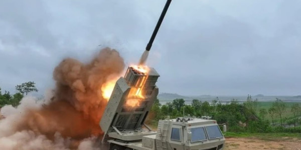 Şimali Koreya HIMARS-ın yerli analoqunu təqdim edib