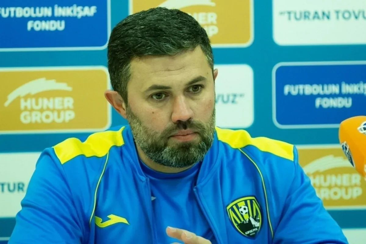 Azər Bağırov "Kəpəz"in baş məşqçisi vəzifəsindən ayrılıb