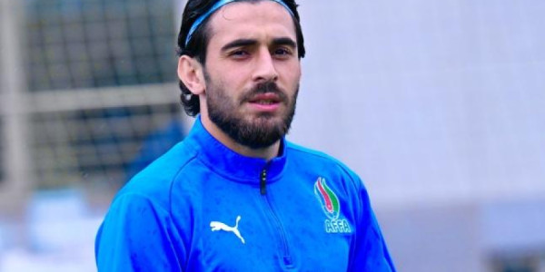 "Sabah" futbolçusu Cesse Sekidika ilə yollarını ayırıb