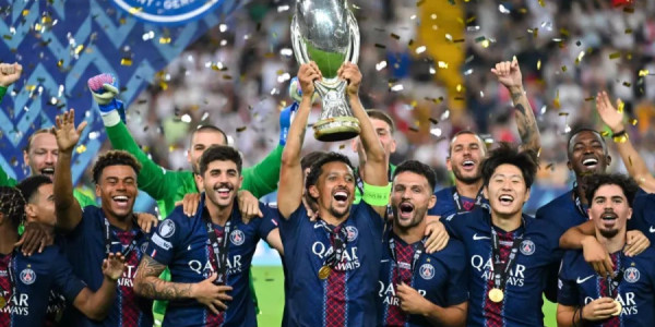 Fransada çempionluq bayramı iğtişaşa döndü