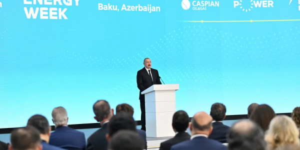 Azərbaycan Prezidenti: Qlobal enerji təhlükəsizliyinə töhfəmiz mütləq artacaq