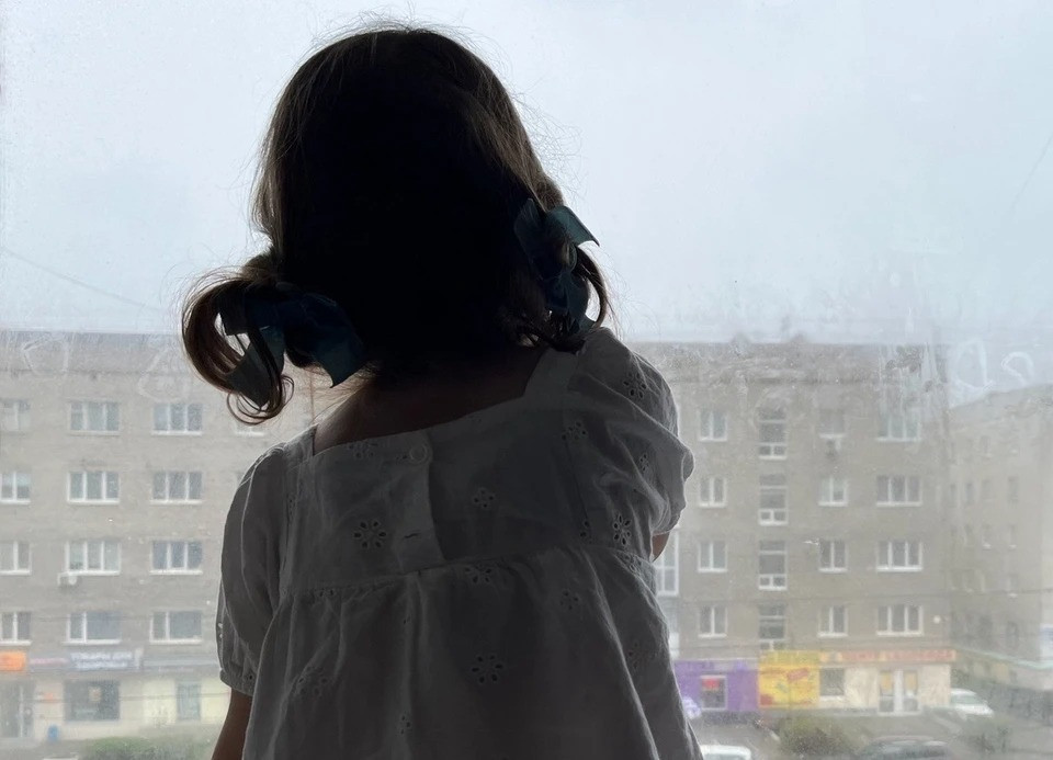 Azyaşlı qız faciəli şəkildə ölüb