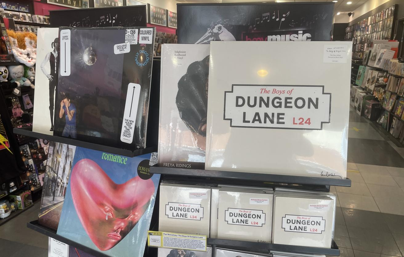 Pol Makkartninin "Dungeon Lane oğlanları" albomu
