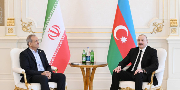 Məsud Pezeşkian İlham Əliyevi təbrik edib