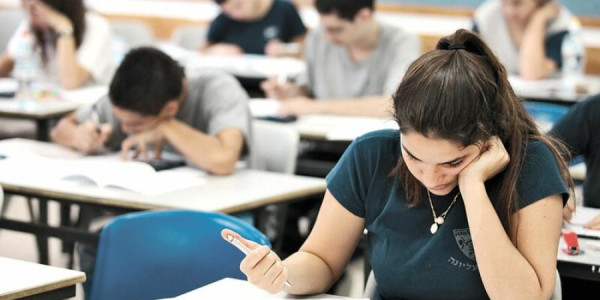 Qəbul ballarına süni müdaxilə edilir?