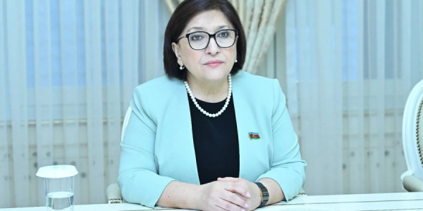 Sahibə Qafarova Belqradda Ümummilli Lider Heydər Əliyevin abidəsini ziyarət edib