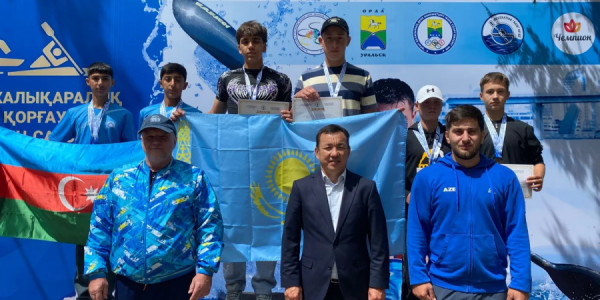Azərbaycan avarçəkənləri Uralsk reqatasını medallarla başa vurublar